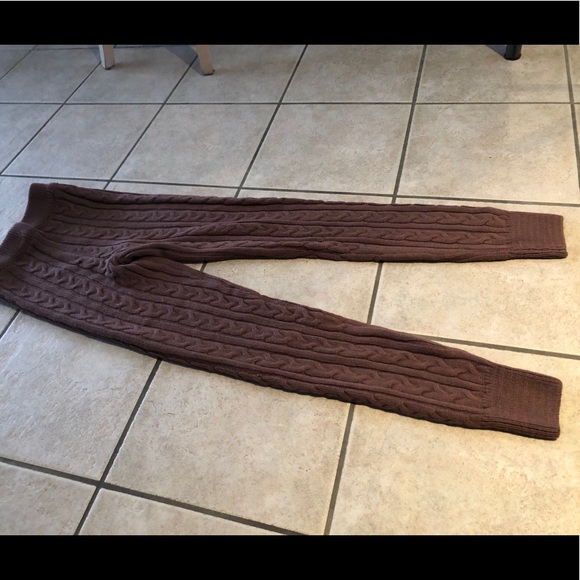 Fashion Nova Meet me halfway leggings (Mocha) - Picture 6 of 7